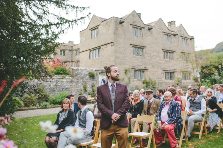 Delightfully Natural Pretty Garden Wedding http://www.elliegracephotography.co.uk/