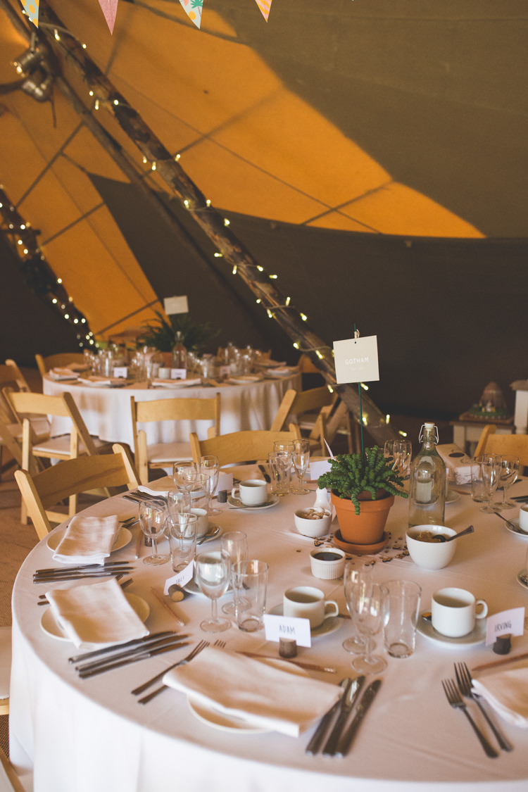 Tipi Decor Tables Delightfully Natural Pretty Garden Wedding http://www.elliegracephotography.co.uk/