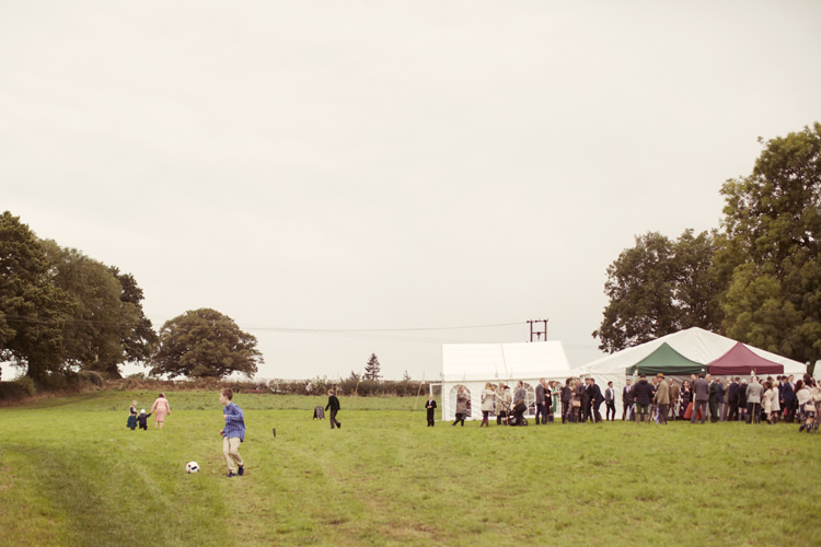 Whimsical Woodland Autumn Wedding http://www.rebeccaweddingphotography.co.uk/