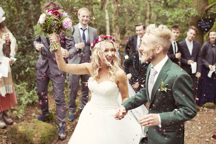 Whimsical Woodland Autumn Wedding http://www.rebeccaweddingphotography.co.uk/