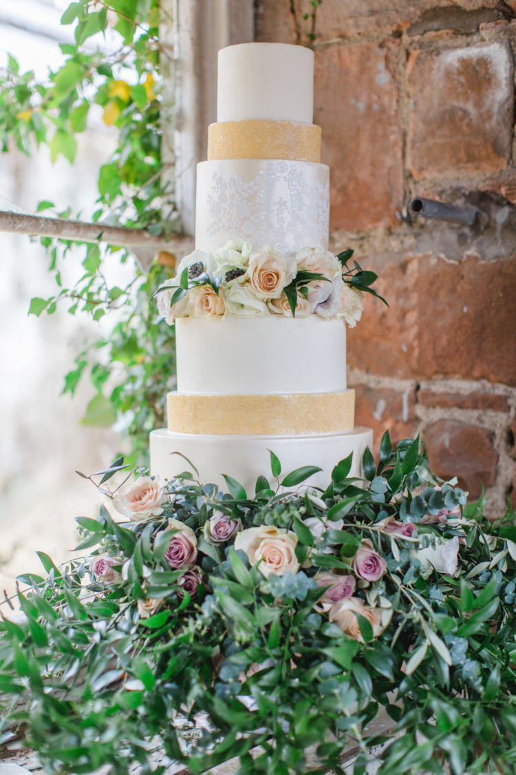 Gold Pearl Cake Flowers Organic Wild Table Botanical Beauty Abandoned Greenhouse Wedding Ideas https://www.thegibsonsphotography.co.uk/