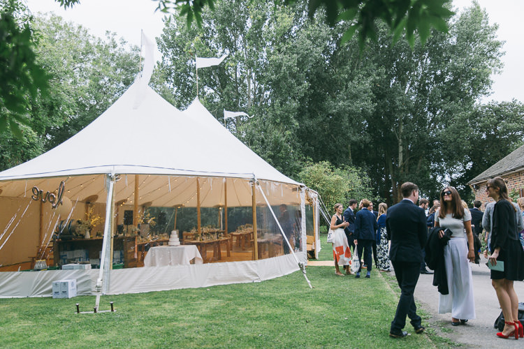 Creative Cool Bohemian Harbourside Wedding http://carohutchings.com/