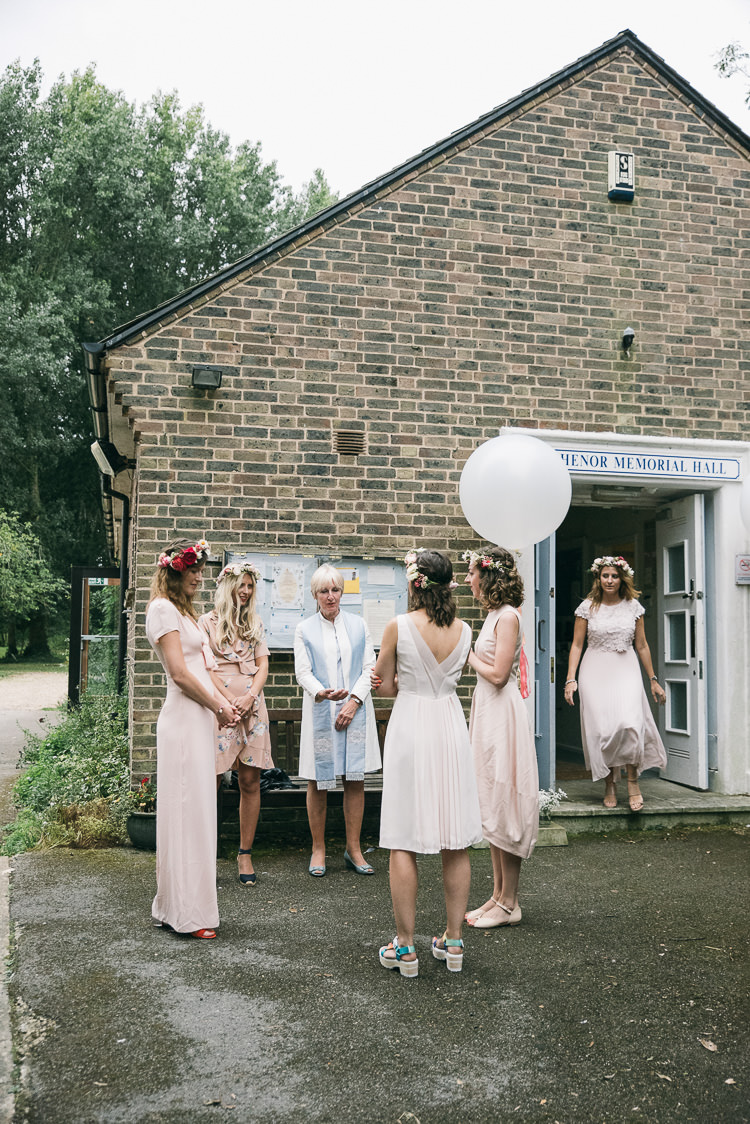 Creative Cool Bohemian Harbourside Wedding http://carohutchings.com/