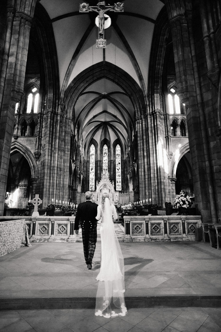 Cathedral Edinburgh Opulent Metallics City Library Wedding http://www.croandkowlove.com/