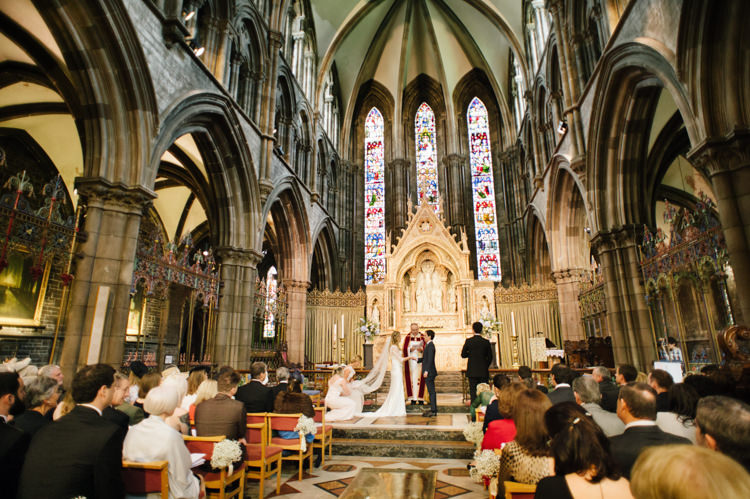Opulent Metallics City Library Wedding http://www.croandkowlove.com/