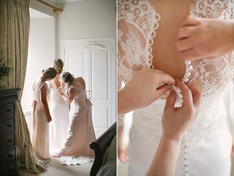 Opulent Metallics City Library Wedding http://www.croandkowlove.com/