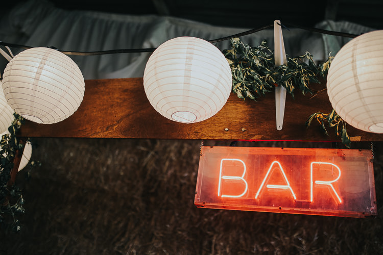 White Paper Lanterns Neon Bar Sign Barn DIY Farm Weekend Long Wedding http://www.nestalloyd.co.uk/