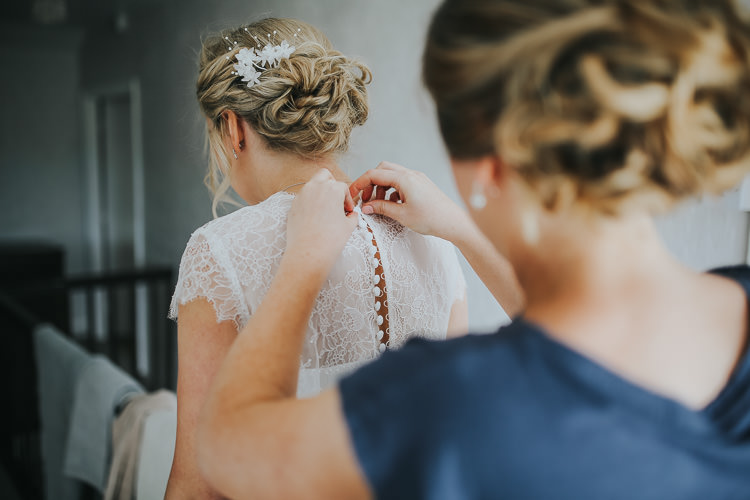 DIY Farm Weekend Long Wedding http://www.nestalloyd.co.uk/