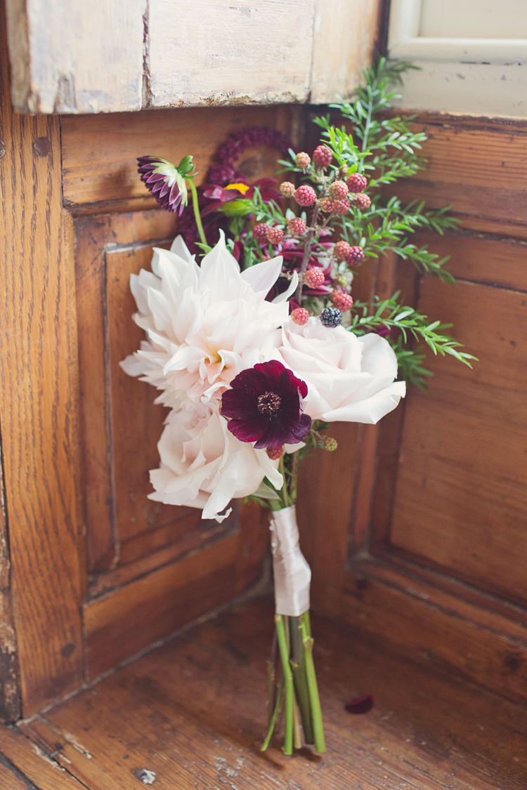 Red Burgundy Dahlia Blush Bouquet Flowers Bridesmaid Berries Foliage Rose Antler Feather Stunning Countryside Wedding http://www.cottoncandyweddings.co.uk/