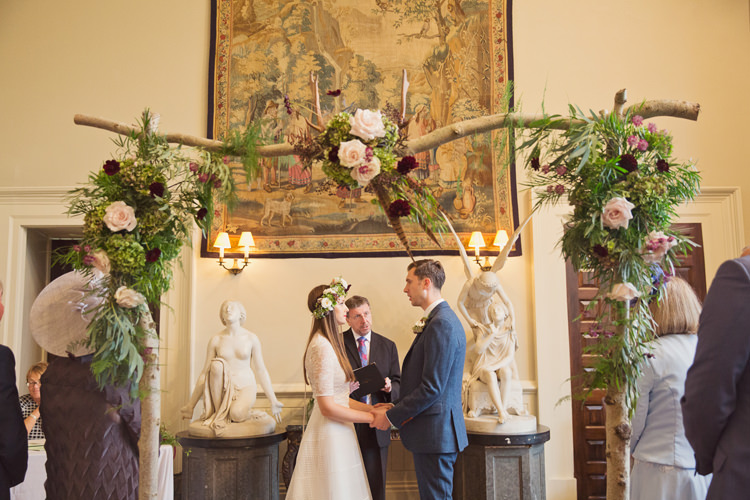 Antler Feather Stunning Countryside Wedding http://www.cottoncandyweddings.co.uk/