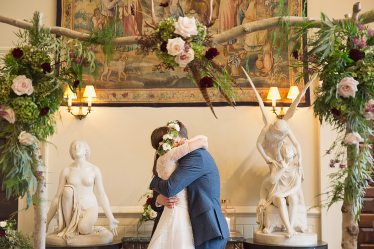 Antler Feather Stunning Countryside Wedding http://www.cottoncandyweddings.co.uk/