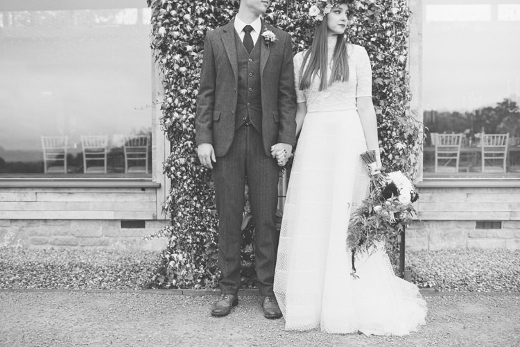 Antler Feather Stunning Countryside Wedding http://www.cottoncandyweddings.co.uk/