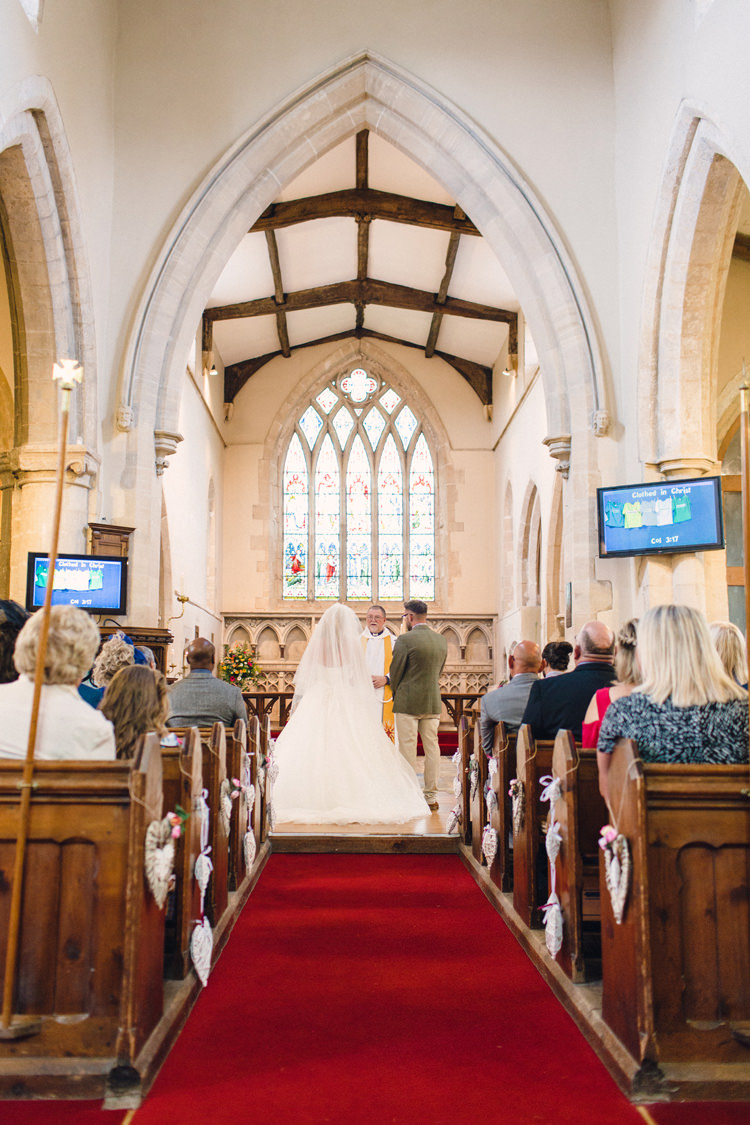 Burgundy Gold Rustic Glam Barn Wedding http://www.terripashleyphotography.co.uk/