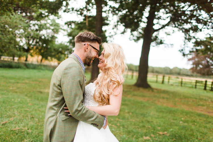 Burgundy Gold Rustic Glam Barn Wedding http://www.terripashleyphotography.co.uk/