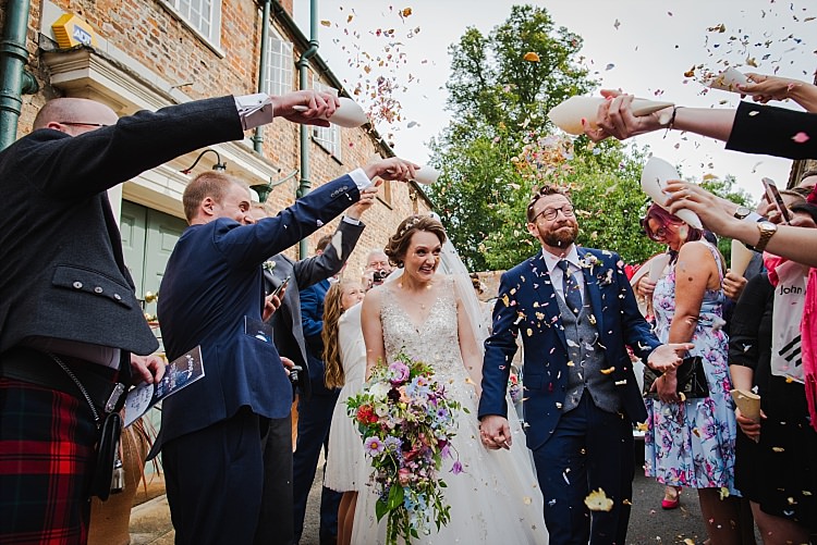 Confetti Throw Sparkle Old Hollywood Glamour Wedding https://www.jonnybarratt.com/