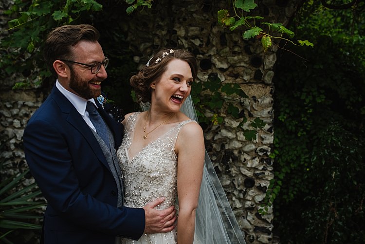 Sparkle Old Hollywood Glamour Wedding https://www.jonnybarratt.com/