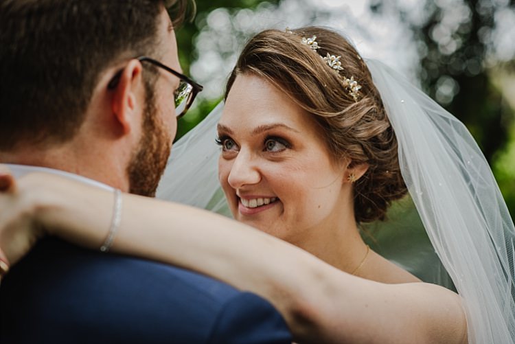 Sparkle Old Hollywood Glamour Wedding https://www.jonnybarratt.com/