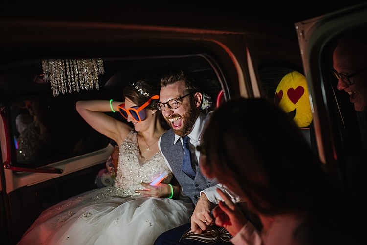 Sparkle Old Hollywood Glamour Wedding https://www.jonnybarratt.com/