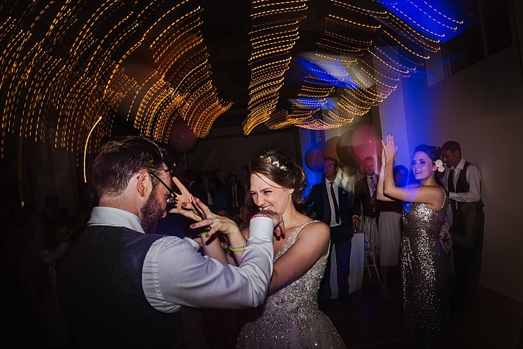 Sparkle Old Hollywood Glamour Wedding https://www.jonnybarratt.com/