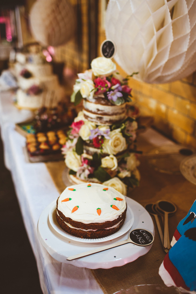 Cake Table Paper Honeycomb White Naked Flowers Industrial Cool Museum Wedding https://photography34.co.uk/