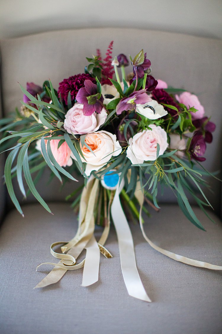 Bouquet Flowers Peach Pink Red Rose Bride Bridal Fun Spring Floral Creative Wedding https://www.binkynixon.com/