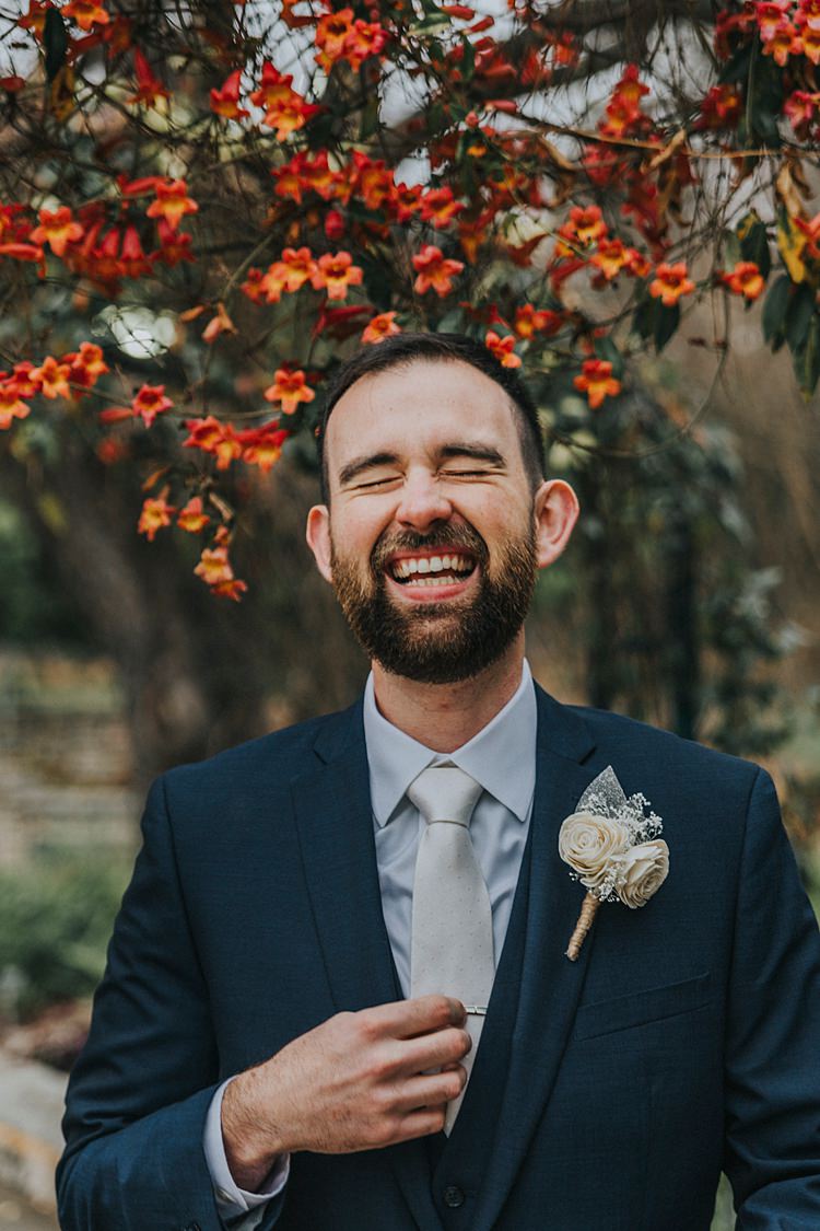 Modern Spring Botanic Garden Wedding Texas http://velvetsagephotography.com/