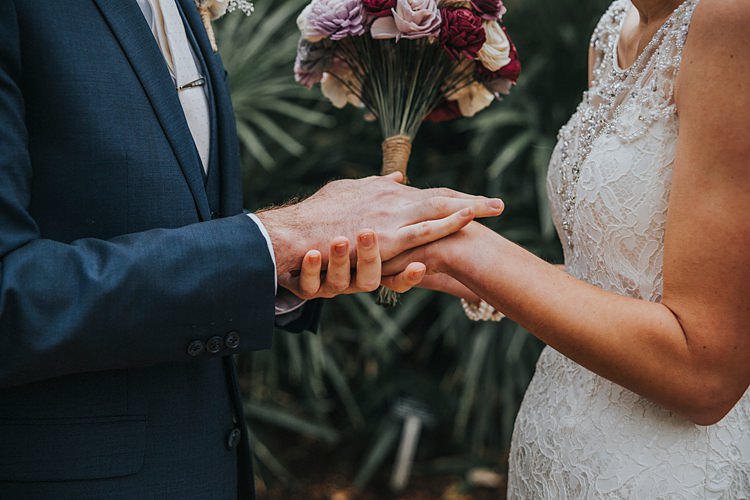 Modern Spring Botanic Garden Wedding Texas http://velvetsagephotography.com/