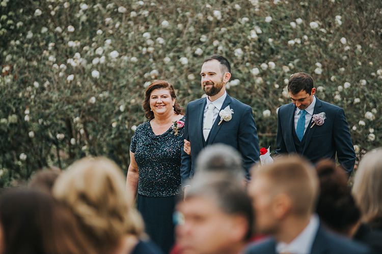 Modern Spring Botanic Garden Wedding Texas http://velvetsagephotography.com/