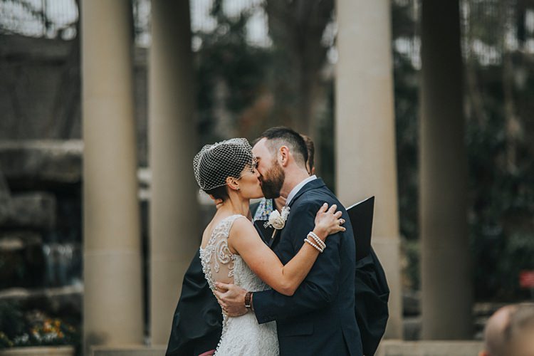Modern Spring Botanic Garden Wedding Texas http://velvetsagephotography.com/