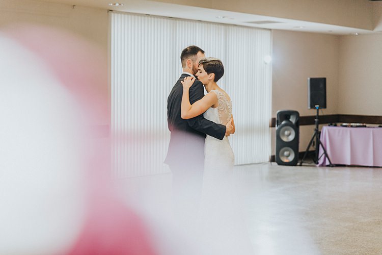 Modern Spring Botanic Garden Wedding Texas http://velvetsagephotography.com/