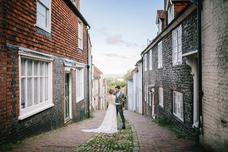 Pretty Picturesque Outdoor Castle Wedding https://parkershots.com/