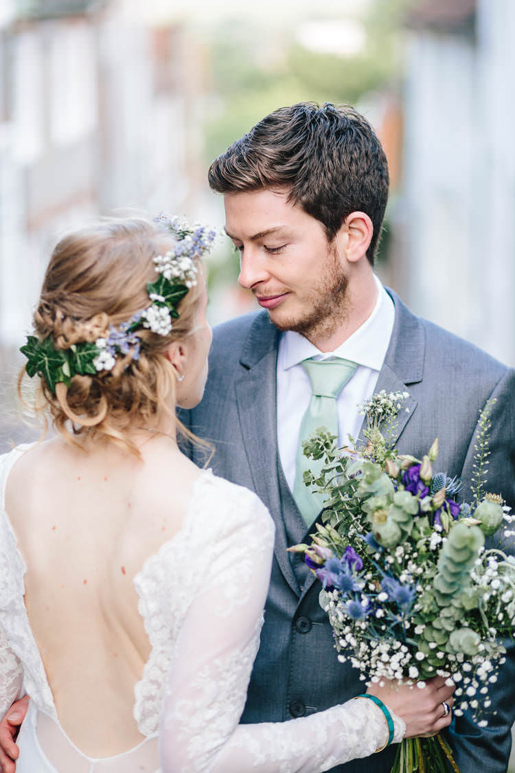 Pretty Picturesque Outdoor Castle Wedding https://parkershots.com/