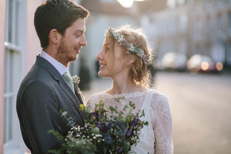 Pretty Picturesque Outdoor Castle Wedding https://parkershots.com/