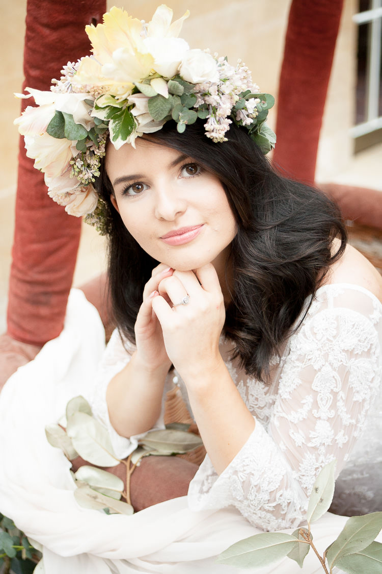 Ethereal Soft Fine Art Wedding Ideas http://lizbakerphotography.co.uk/