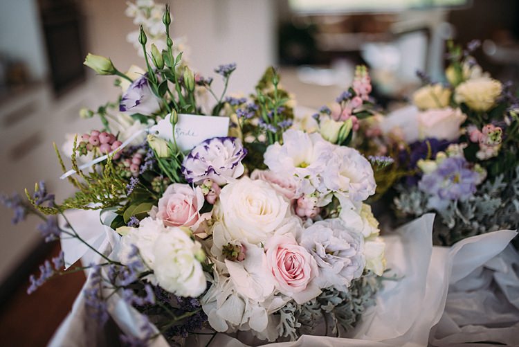 Beautiful Lilac Garden Wedding New Zealand http://www.levienphotography.com/