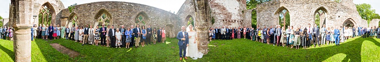 Wedding Photography Group Formal Photos Photographs List Advice http://www.love-in-focus.co.uk/