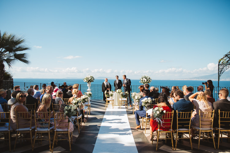 Elegant Stylish Sorrento Destination Wedding http://www.francessales.co.uk/