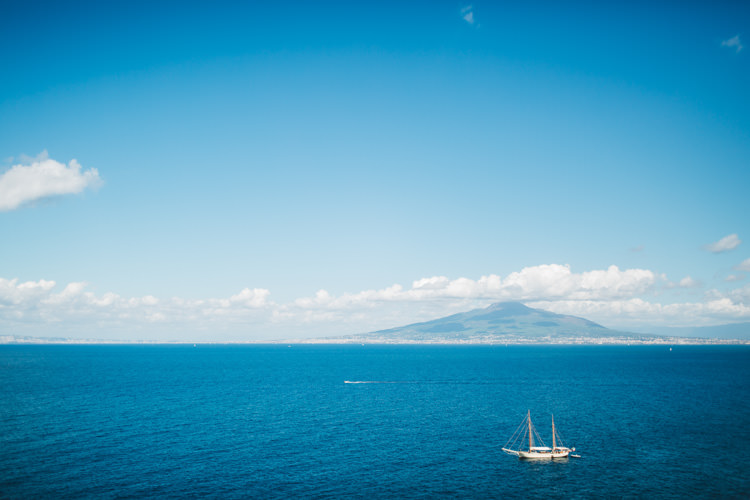Elegant Stylish Sorrento Destination Wedding http://www.francessales.co.uk/