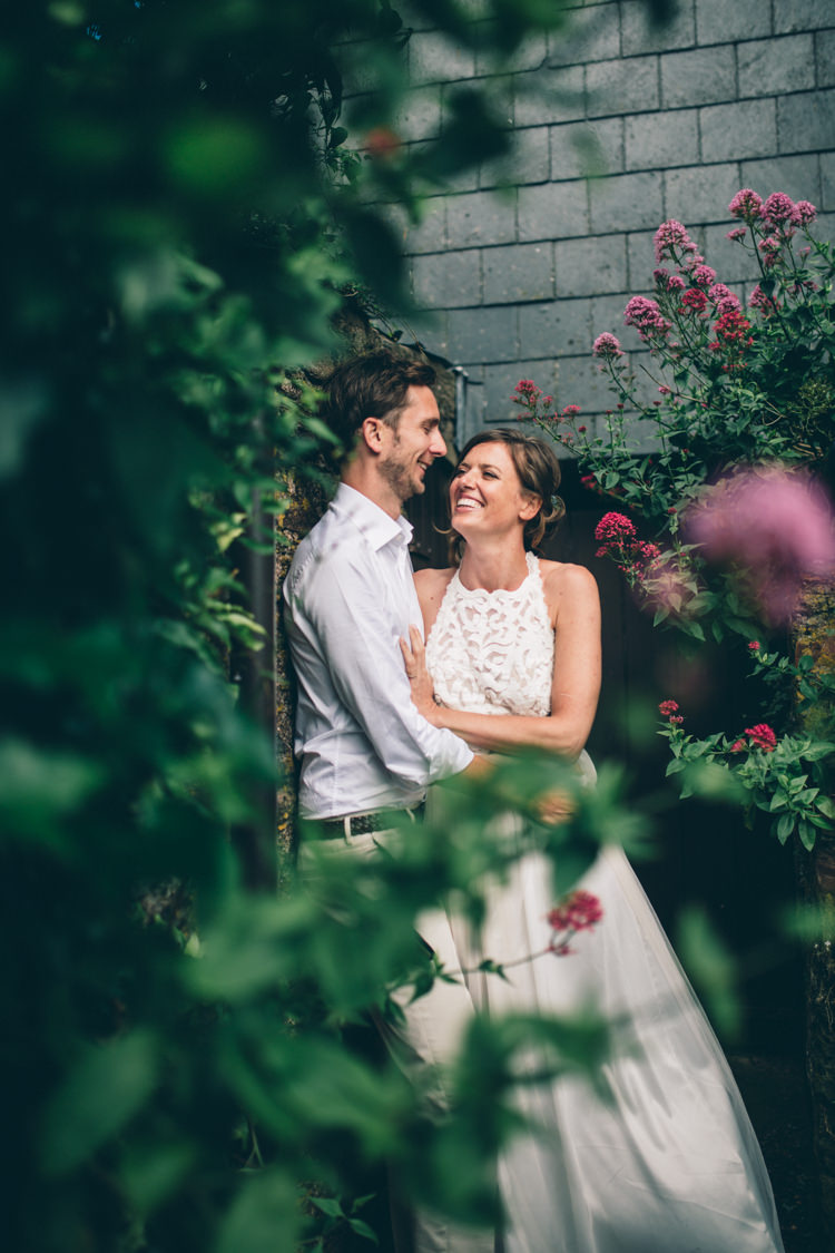 Wildflower Village Green Handfasting Wedding http://www.naomijanephotography.com/