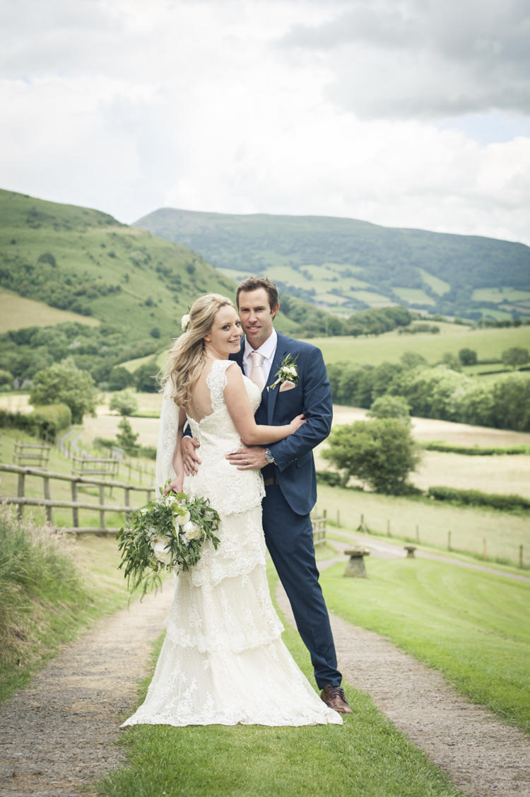 Chilled Country Boho White & Green Wedding
