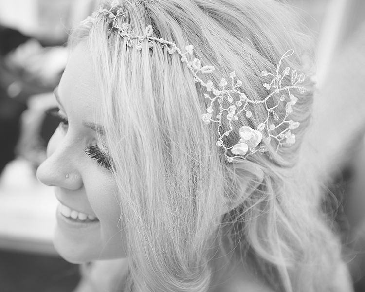 Pastel Pretty Flower Garden Style Wedding http://katrinamatthewsphotography.co.uk/