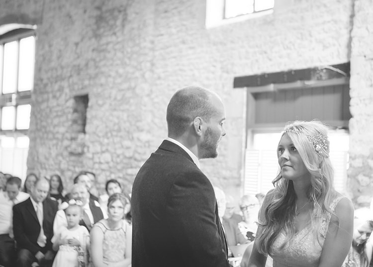 Pastel Pretty Flower Garden Style Wedding http://katrinamatthewsphotography.co.uk/