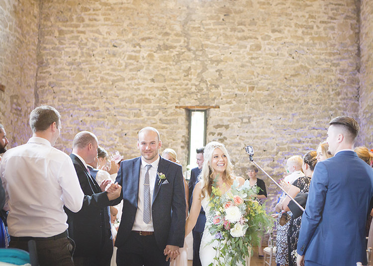 Pastel Pretty Flower Garden Style Wedding http://katrinamatthewsphotography.co.uk/