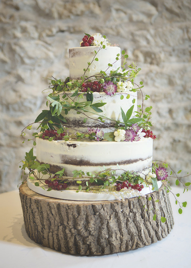 Pastel Pretty Flower Garden Style Wedding http://katrinamatthewsphotography.co.uk/