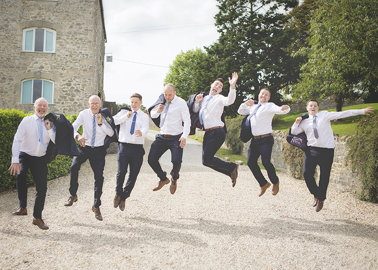 Pastel Pretty Flower Garden Style Wedding http://katrinamatthewsphotography.co.uk/