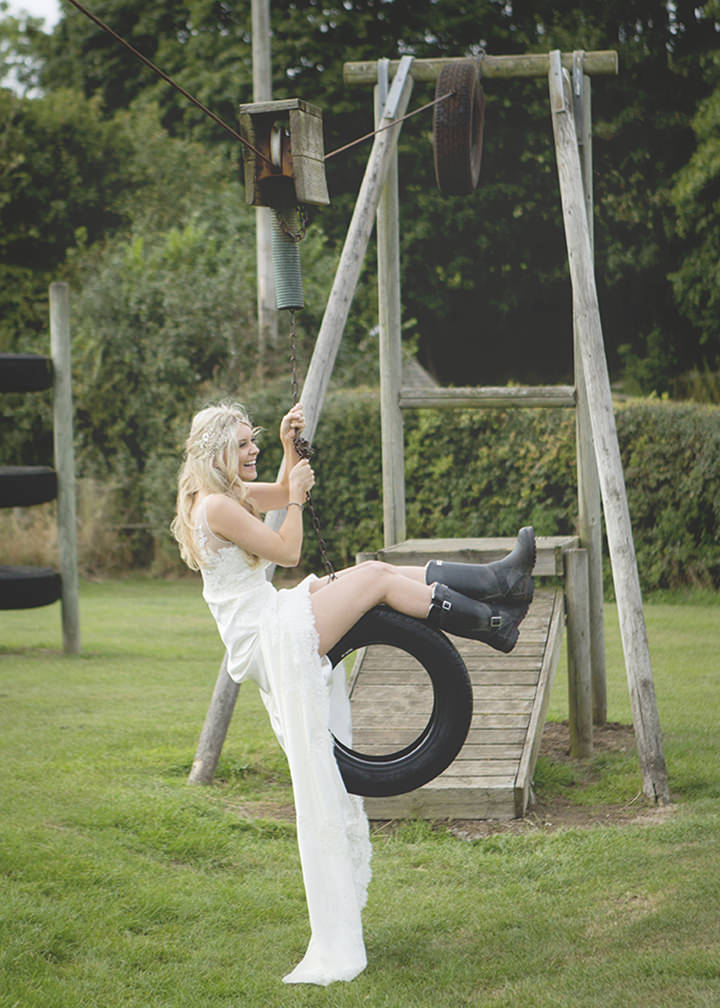 Pastel Pretty Flower Garden Style Wedding http://katrinamatthewsphotography.co.uk/