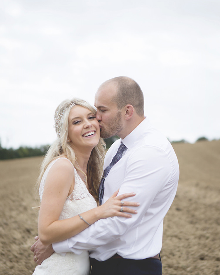 Pastel Pretty Flower Garden Style Wedding http://katrinamatthewsphotography.co.uk/