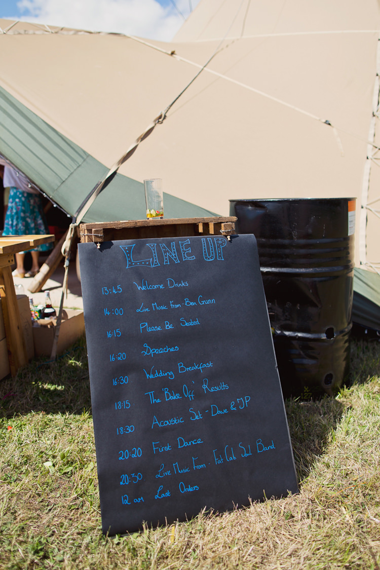 Relaxed Festival Tipi Wedding http://www.cottoncandyweddings.co.uk/