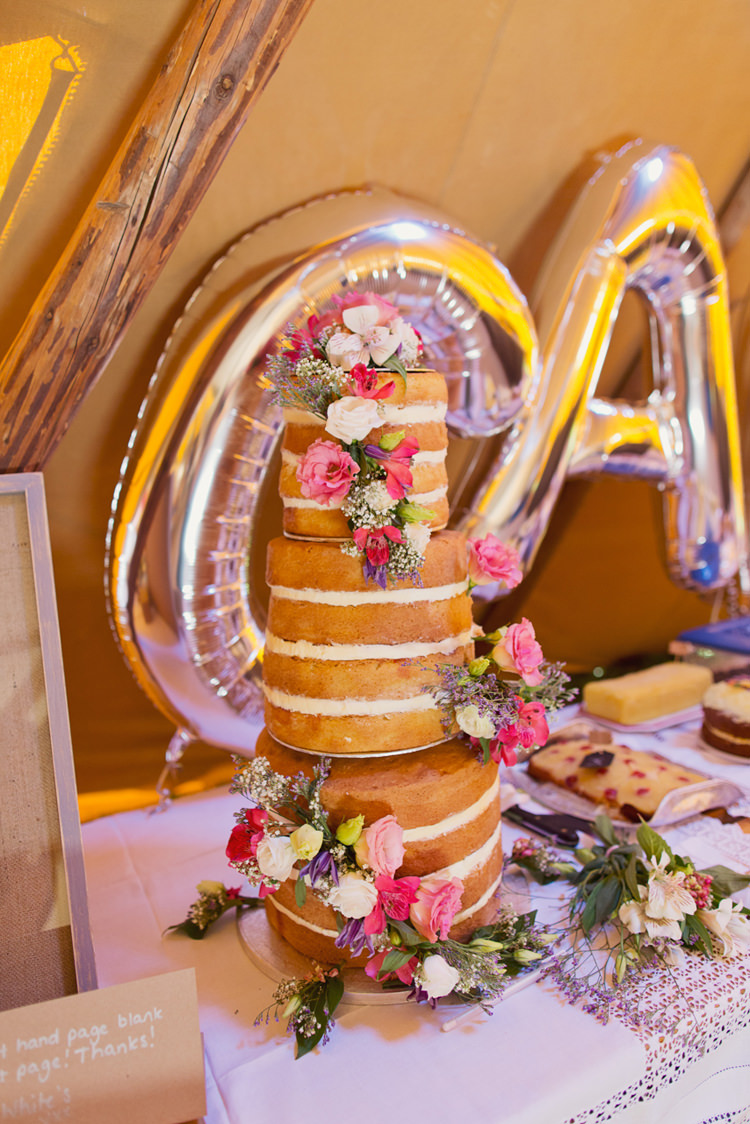 Naked Cake Tower Sponge Layer Relaxed Festival Tipi Wedding http://www.cottoncandyweddings.co.uk/