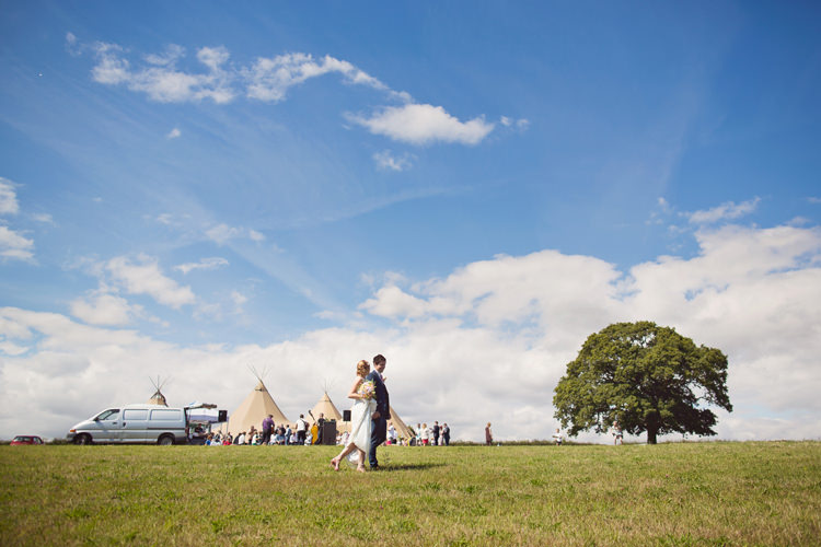Relaxed Festival Tipi Wedding http://www.cottoncandyweddings.co.uk/
